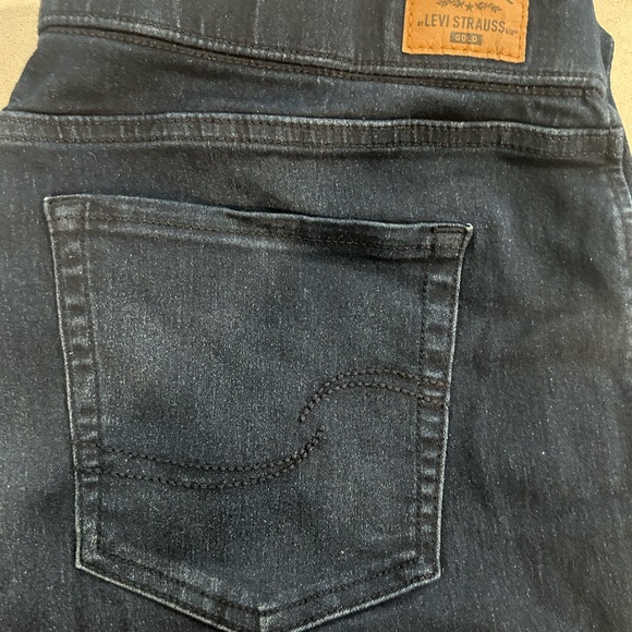 Levi's Signature Dark Blue Pull on Skinny Jeans - Picture 3 of 4